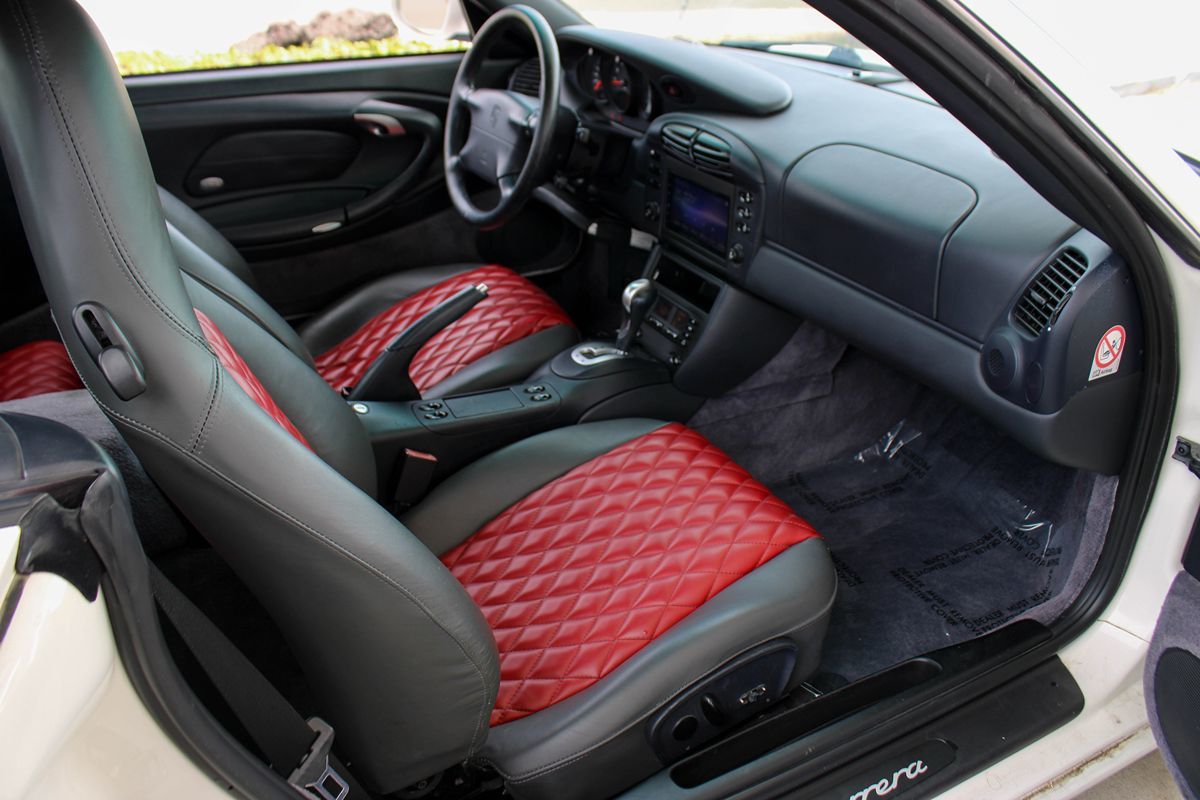 2000 Porsche 911 Cabriolet photo 14