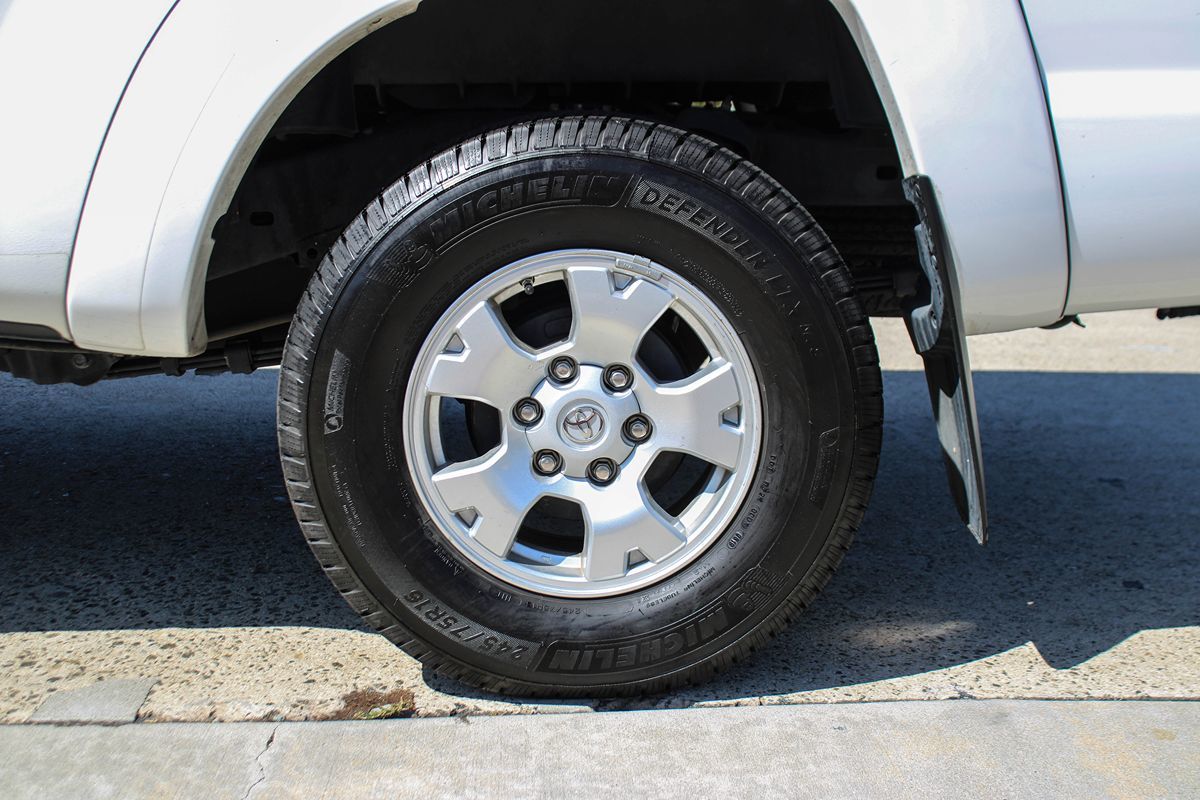 2010 Toyota Tacoma PreRunner photo 43