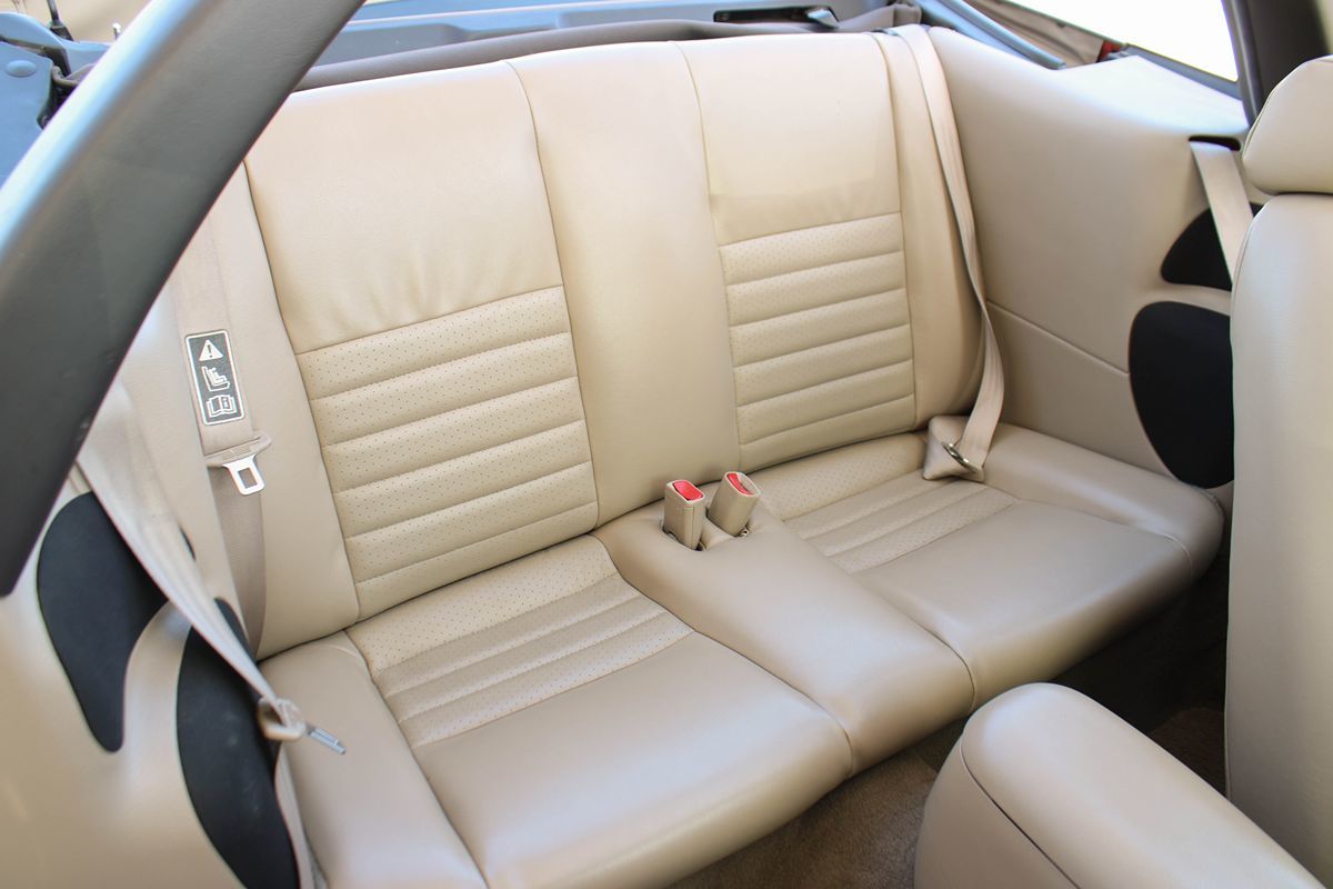 1999 Ford Mustang Cobra Convertible photo 23