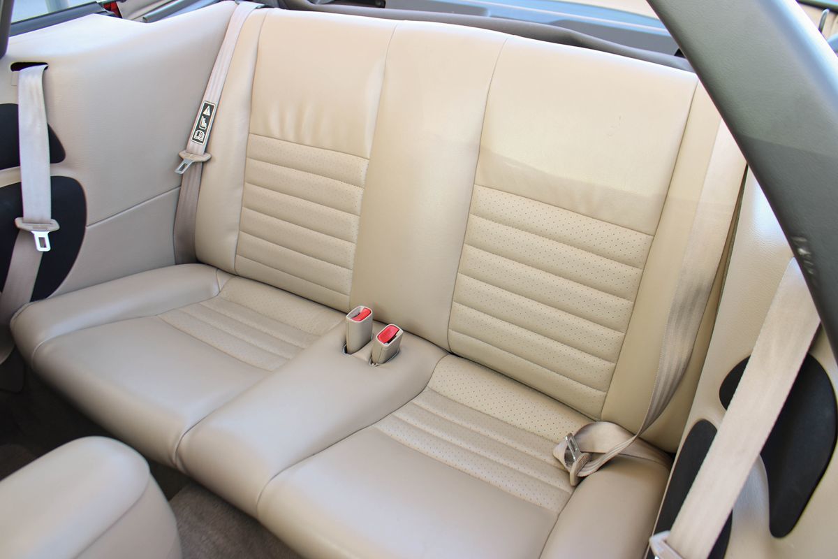 1999 Ford Mustang Cobra Convertible photo 19