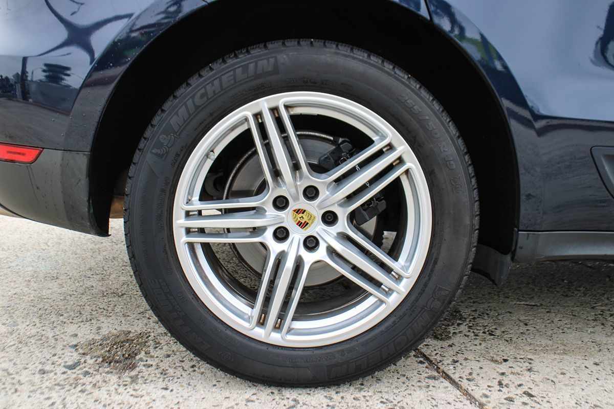 2019 Porsche Macan photo 32