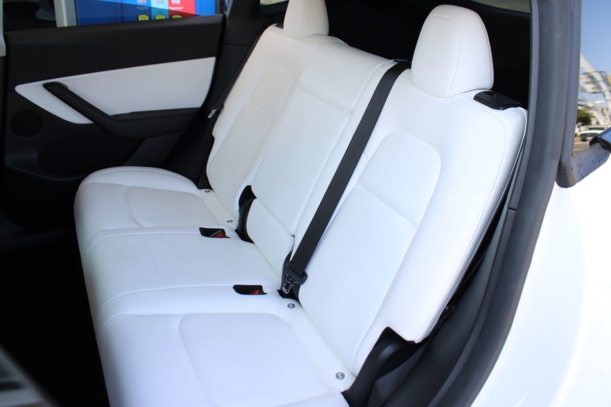 2021 Tesla Model Y Long Range photo 16