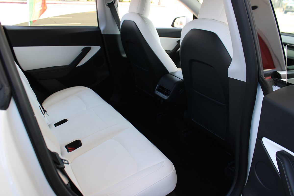 2021 Tesla Model Y Long Range photo 19