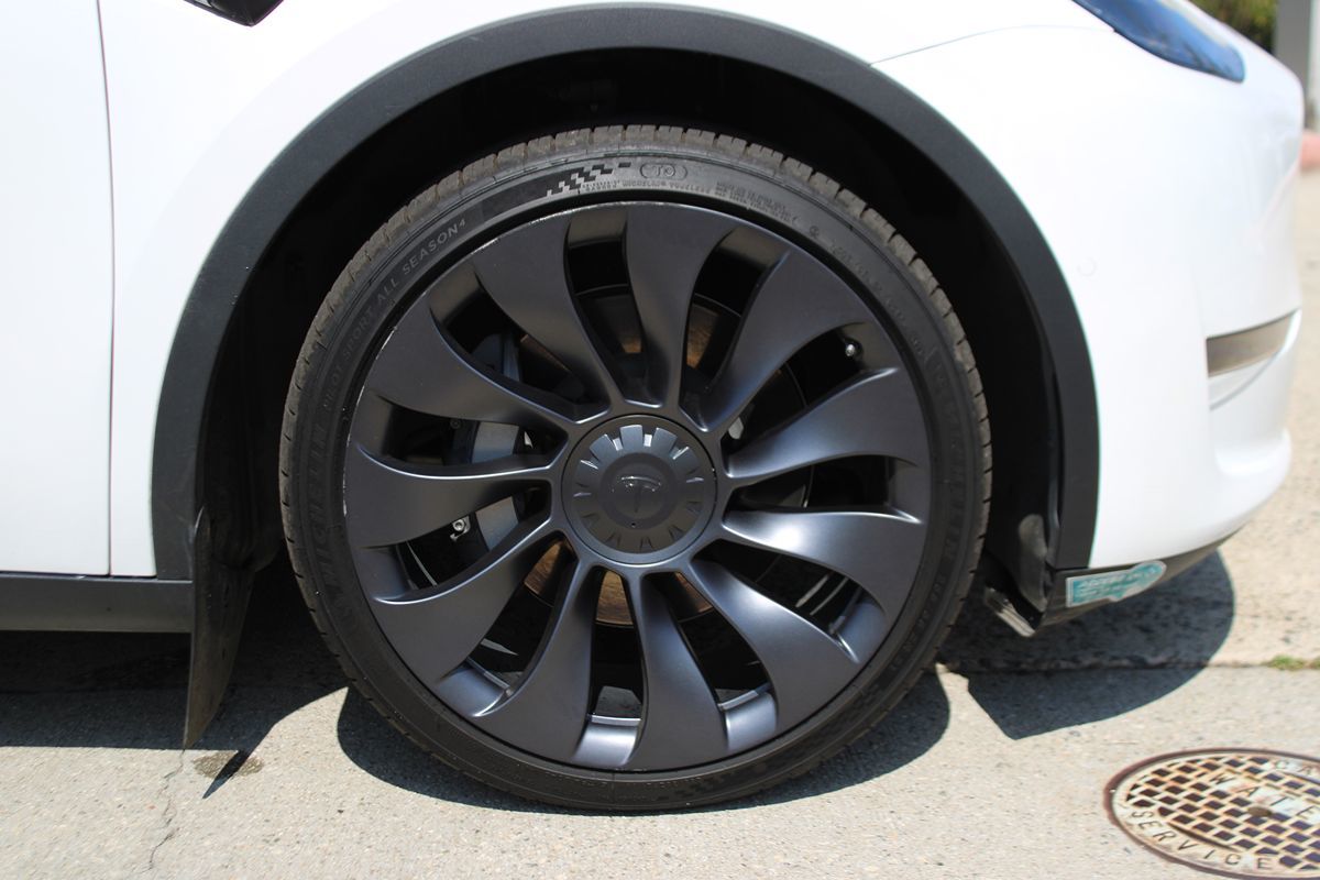 2021 Tesla Model Y Long Range photo 27