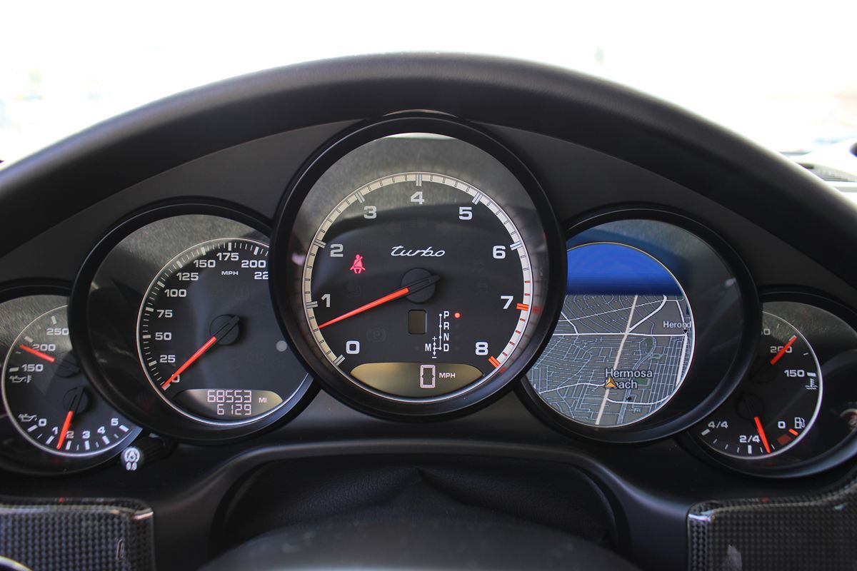 2012 Porsche Panamera Turbo photo 11