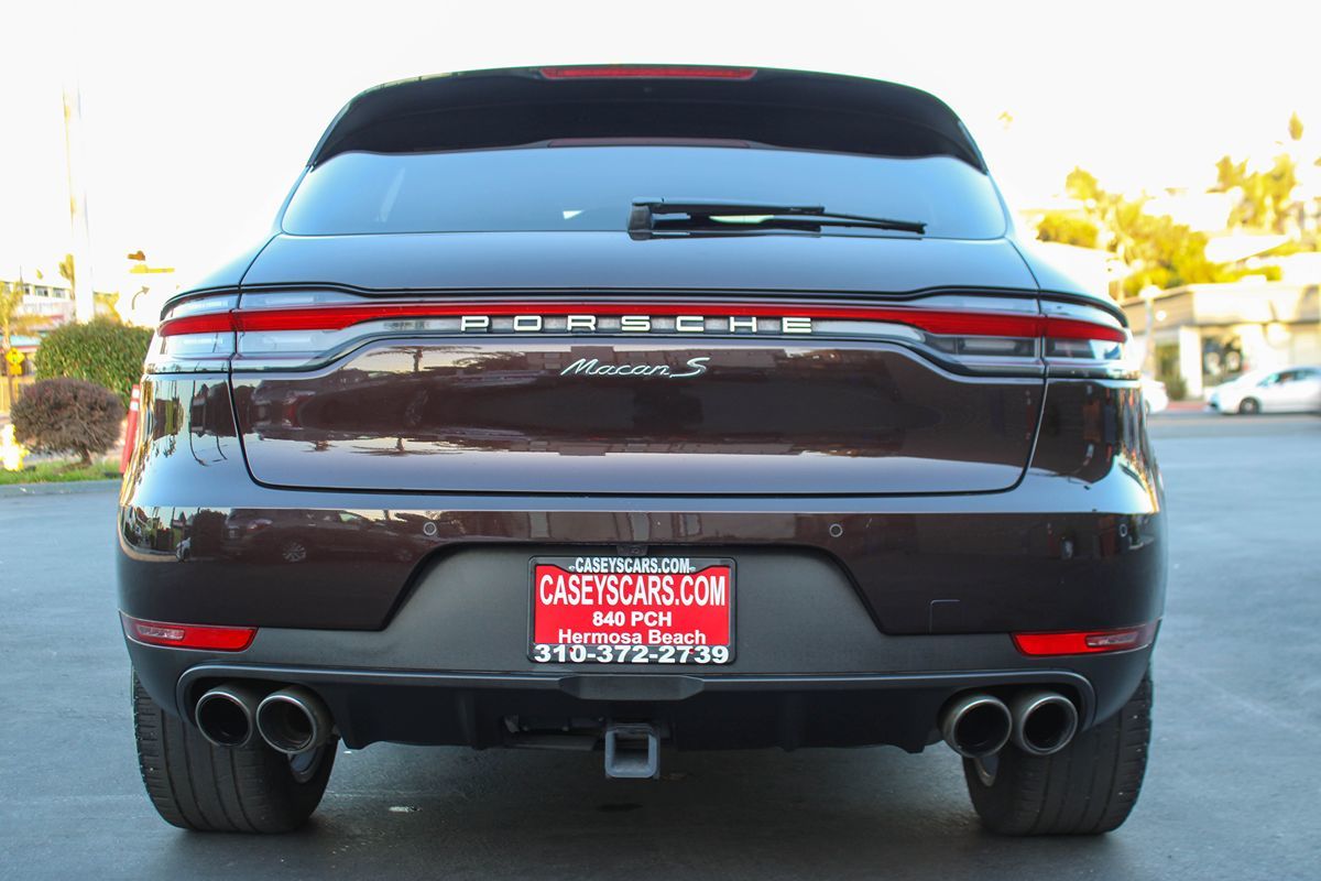 2021 Porsche Macan S photo 3