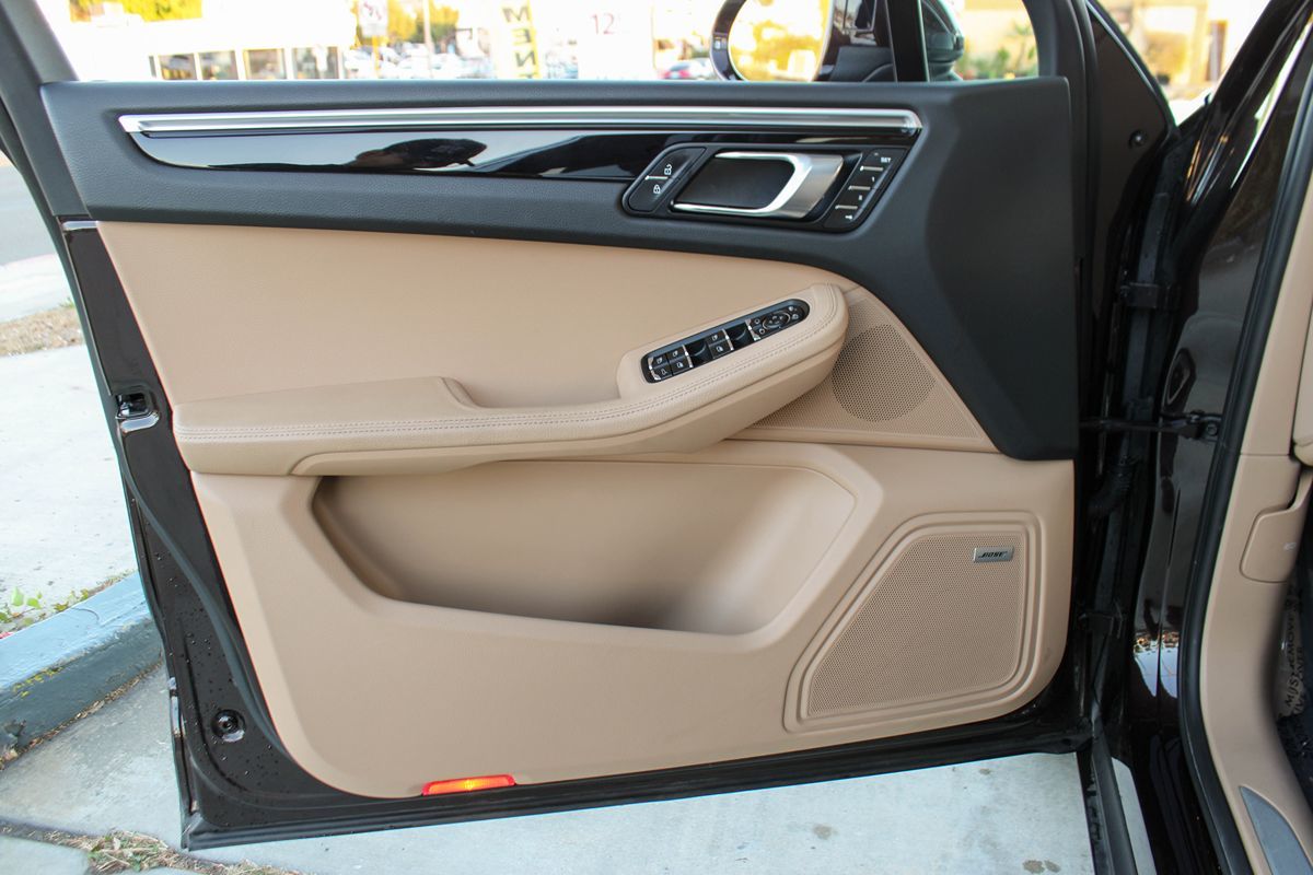 2021 Porsche Macan S photo 50