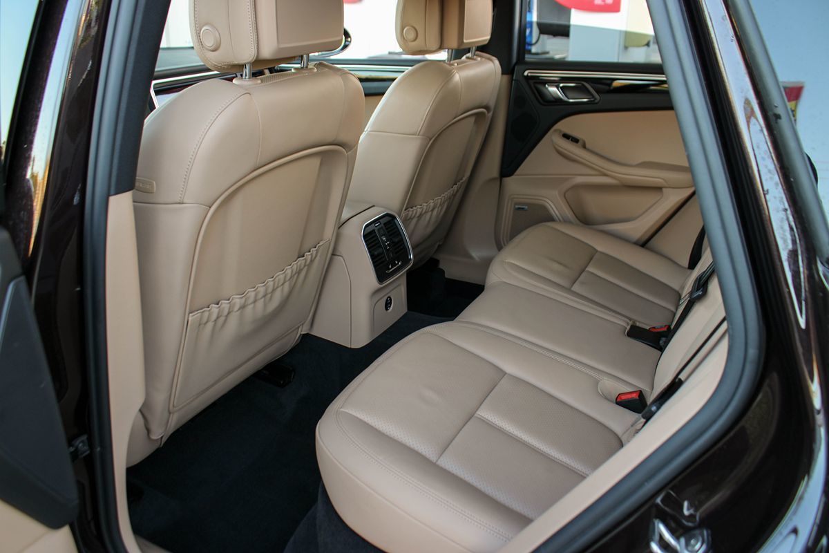 2021 Porsche Macan S photo 16