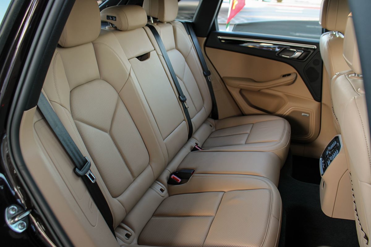 2021 Porsche Macan S photo 24