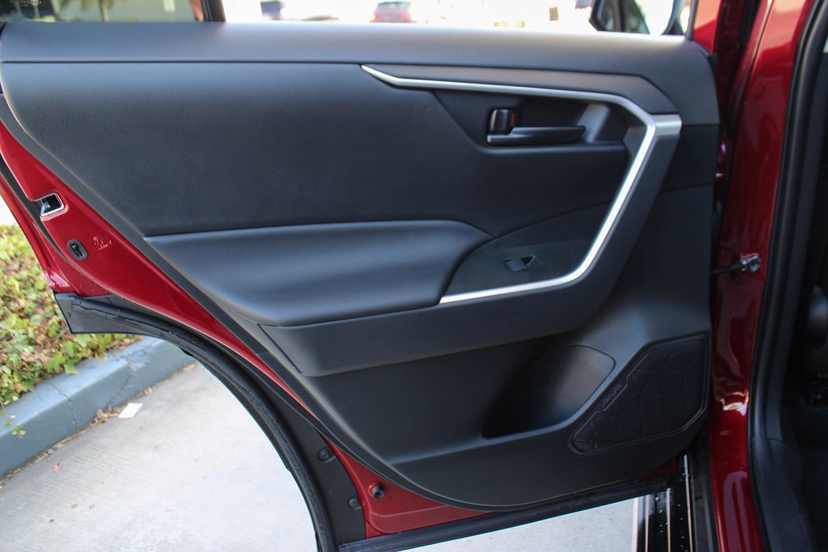 2024 Toyota RAV4 LE photo 41
