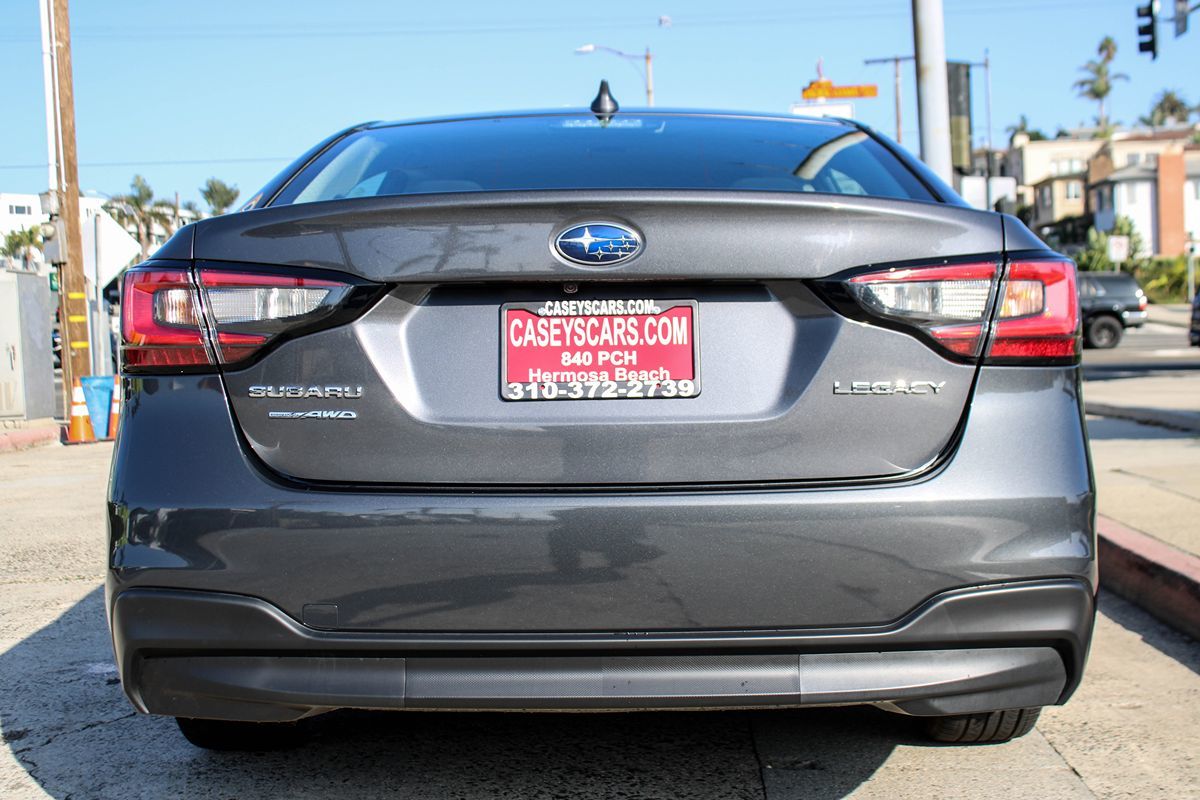 2020 Subaru Legacy Premium photo 4