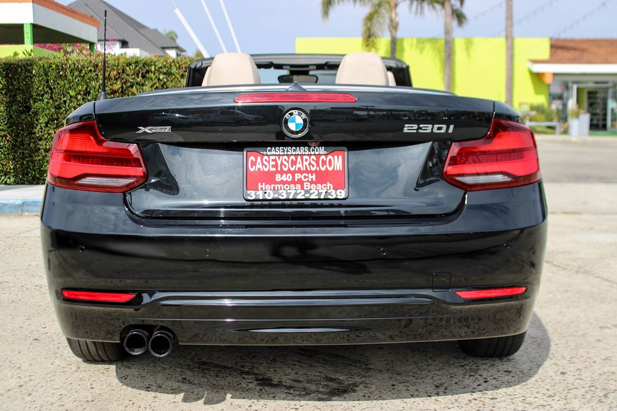 2020 Bmw 230i xDrive Convertible photo 4
