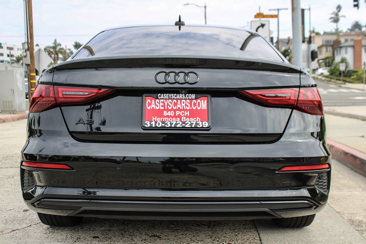 2023 Audi A3 Premium Plus photo 4