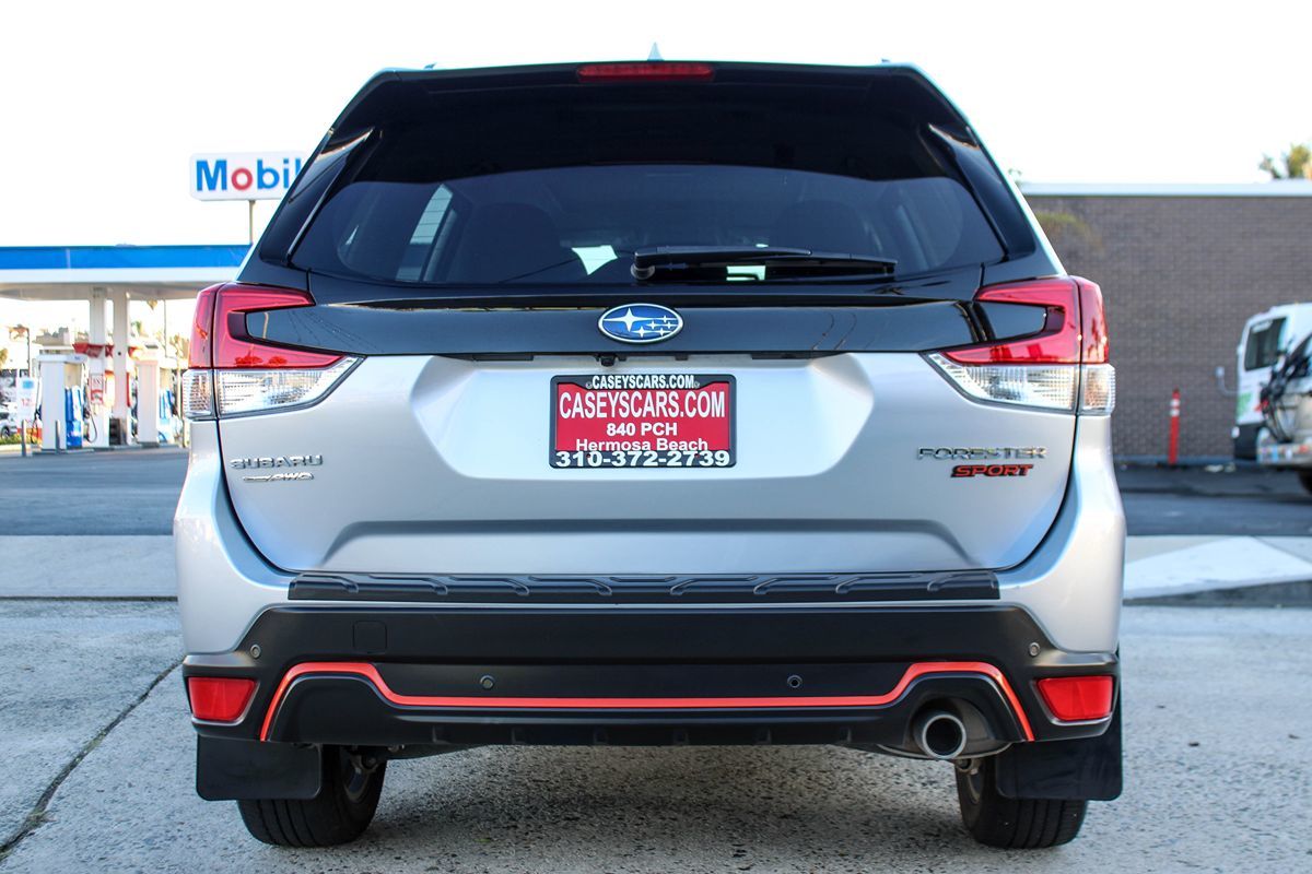 2023 Subaru Forester Sport photo 4