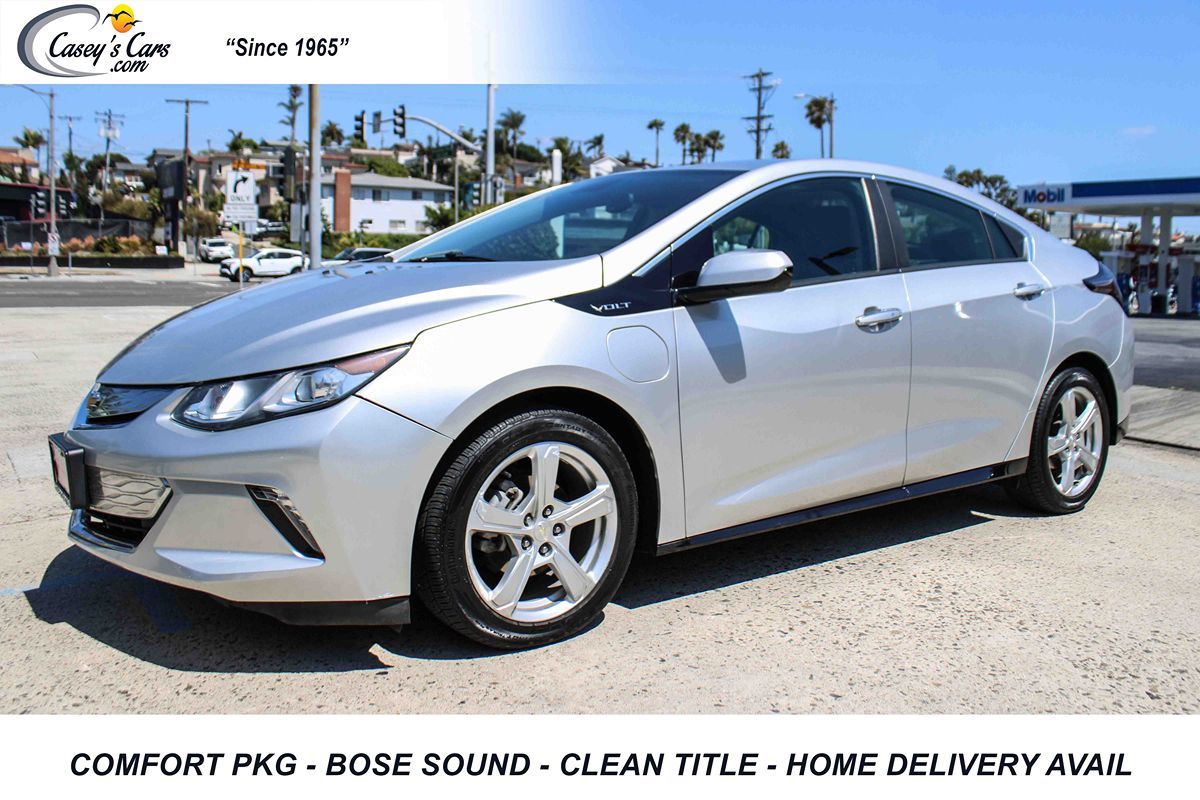 2016 Chevrolet Volt LT's photo