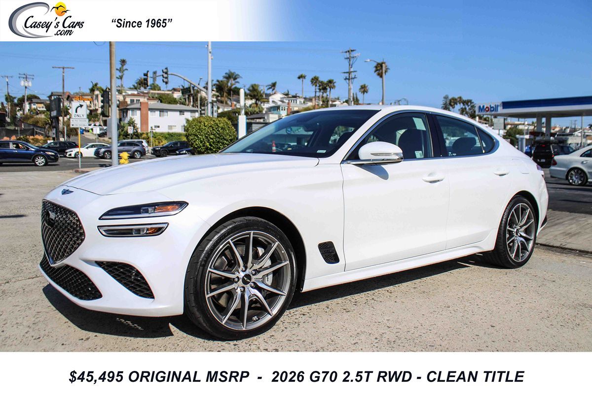 2026 Genesis G70 2.5T Standard's photo
