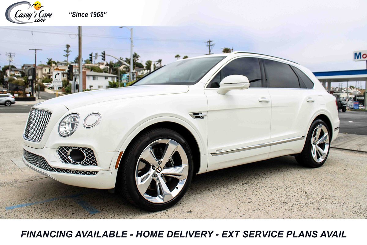 2020 Bentley Bentayga Hybrid's photo