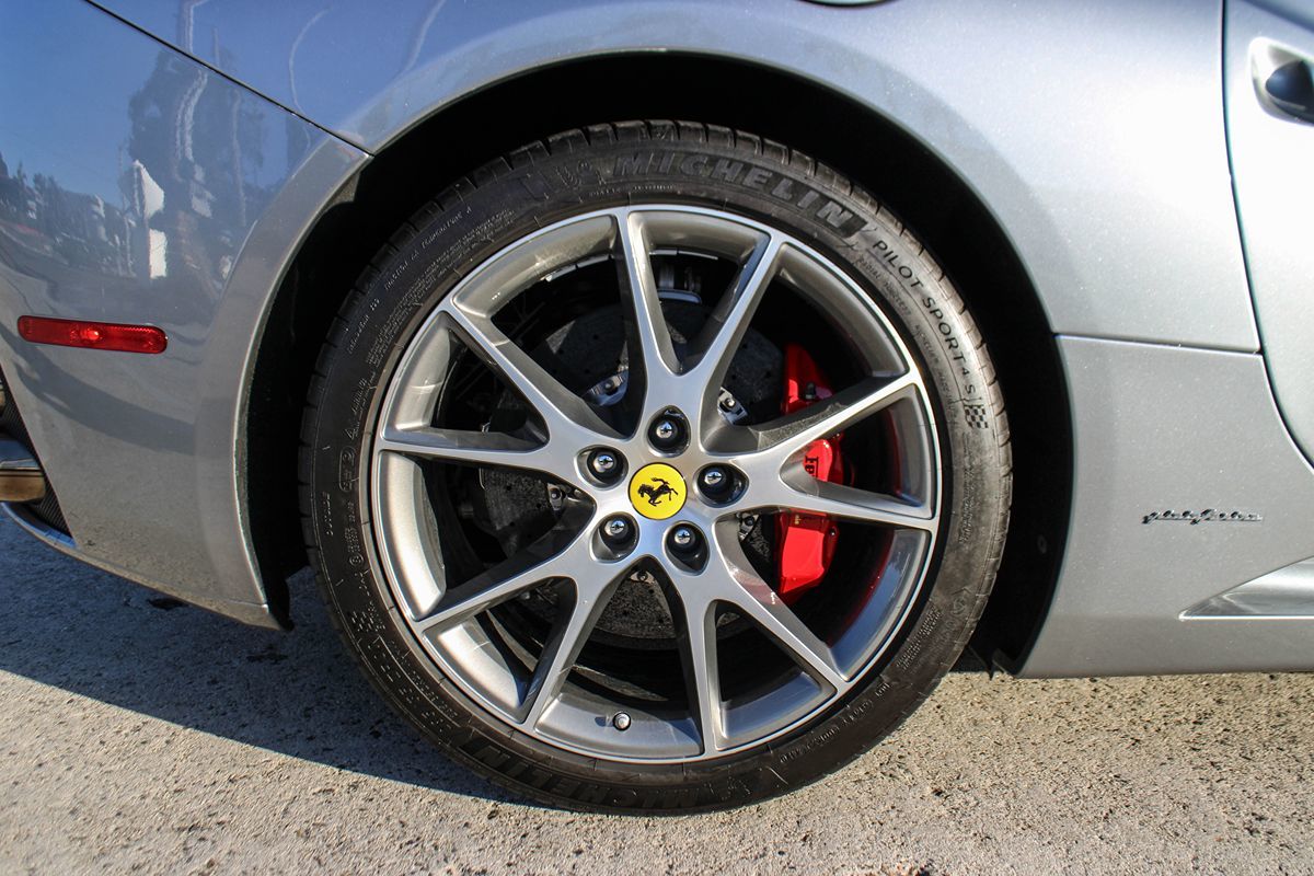 2012 Ferrari California Base - Photo 47