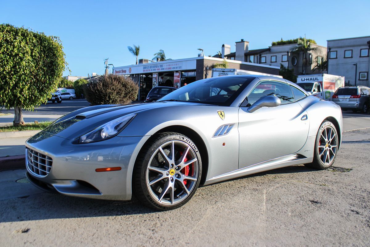 2012 Ferrari California Base - Photo 38