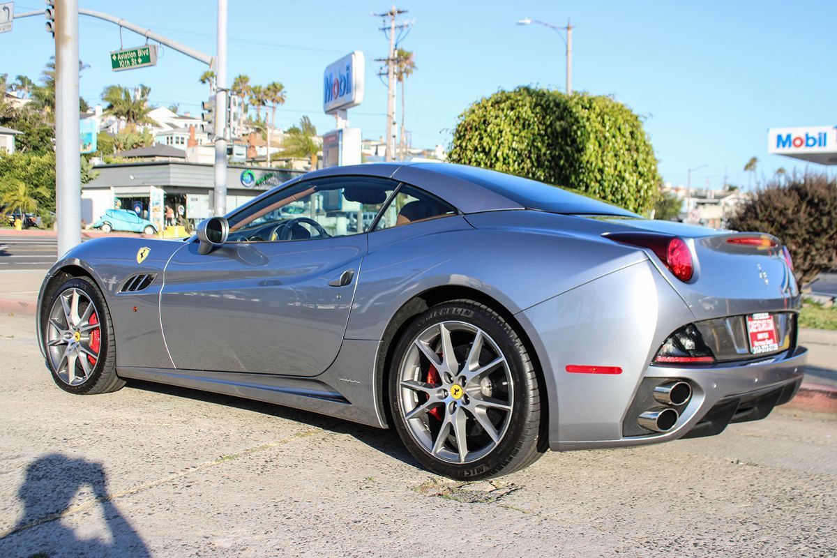 2012 Ferrari California Base - Photo 39