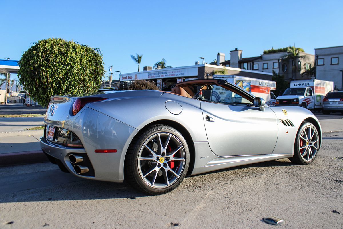 2012 Ferrari California Base - Photo 7