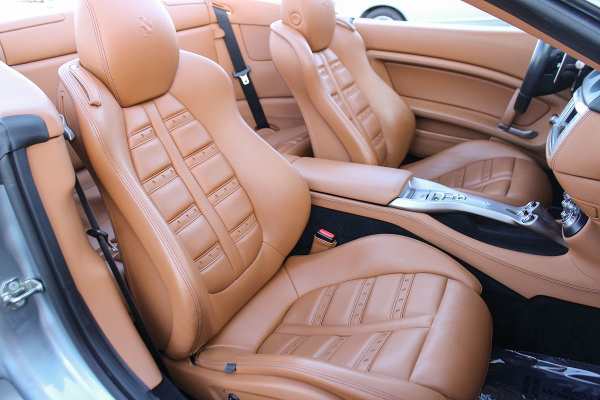 2012 Ferrari California Base - Photo 22