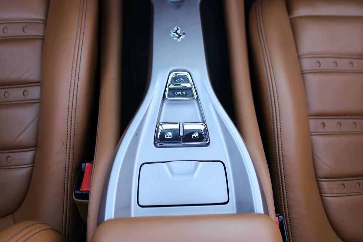 2012 Ferrari California Base - Photo 33