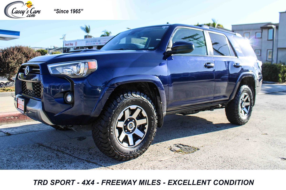 2022 Toyota 4Runner 4X4 TRD Off Road V6