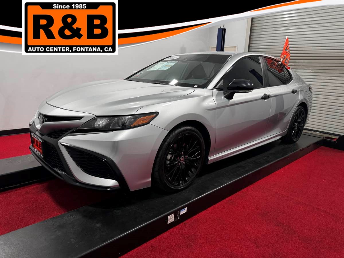 2022 Toyota Camry SE Nightshade