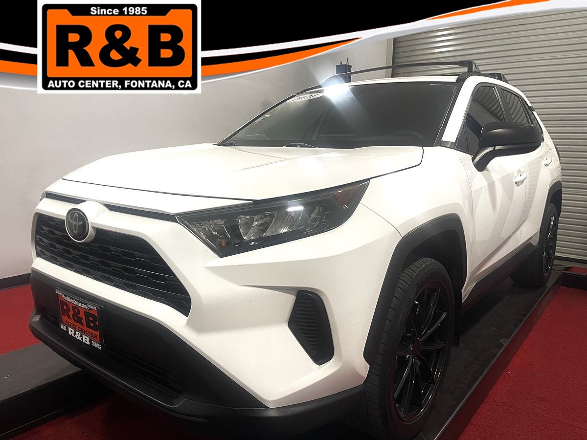 2021 Toyota RAV4 LE