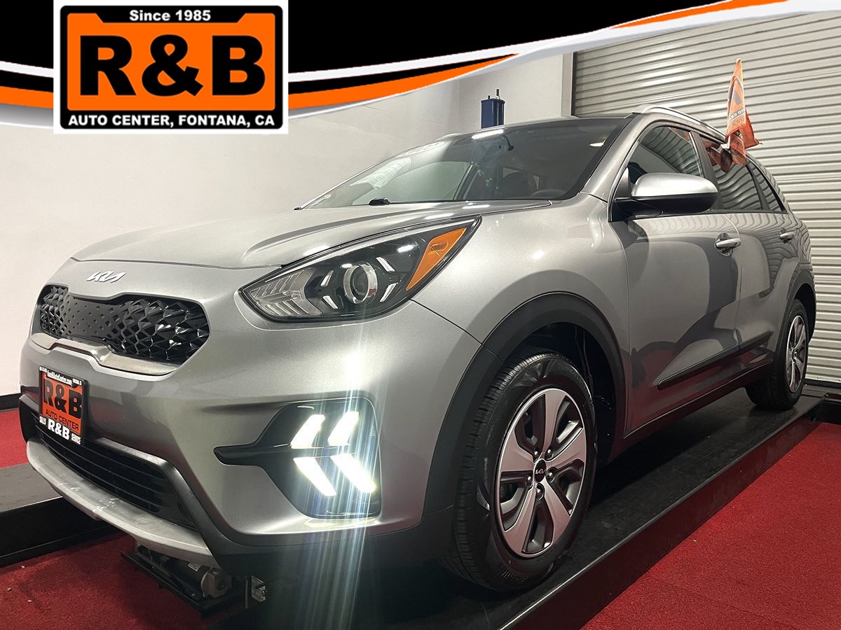 2022 Kia Niro LX