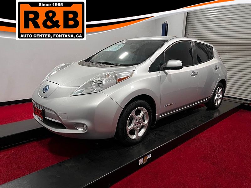 2015 Nissan LEAF SV