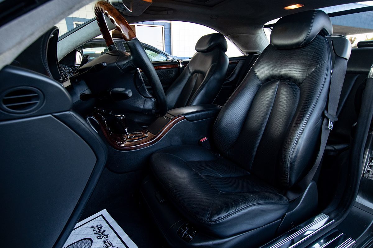 2003 Mercedes Benz CL 600 photo 4