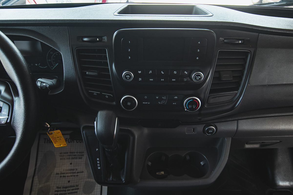 2023 Ford Transit Cargo Van photo 4