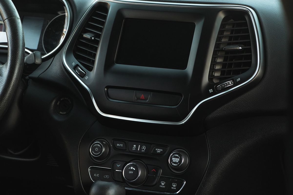 2019 Jeep Cherokee Latitude photo 9