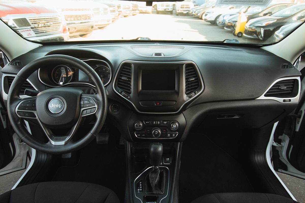 2019 Jeep Cherokee Latitude photo 7