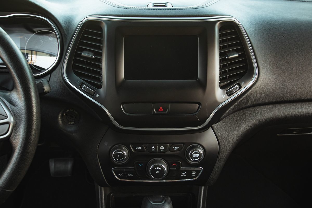 2019 Jeep Cherokee Latitude photo 10