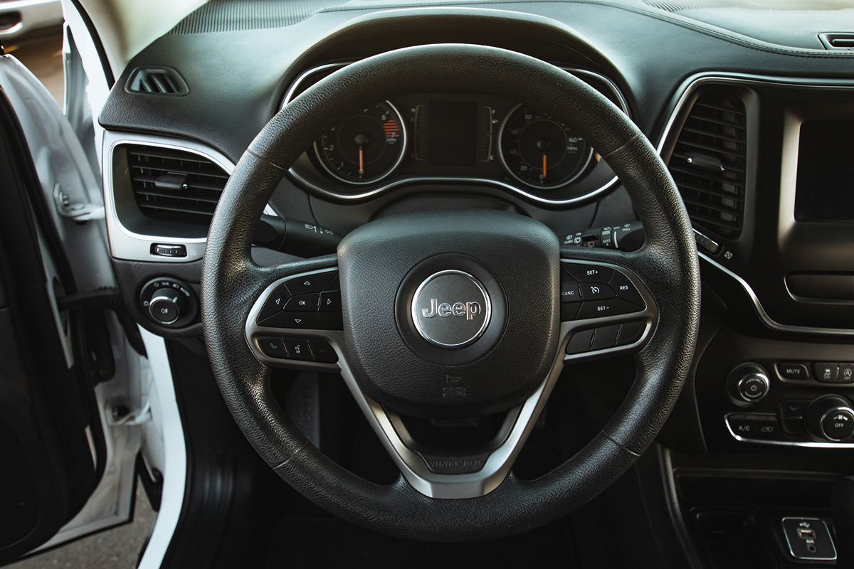 2019 Jeep Cherokee Latitude photo 11