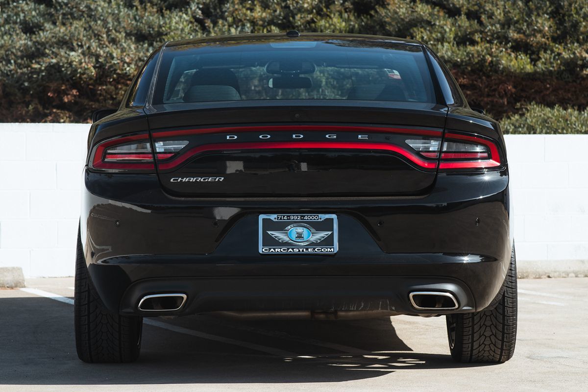 2022 Dodge Charger SXT photo 4