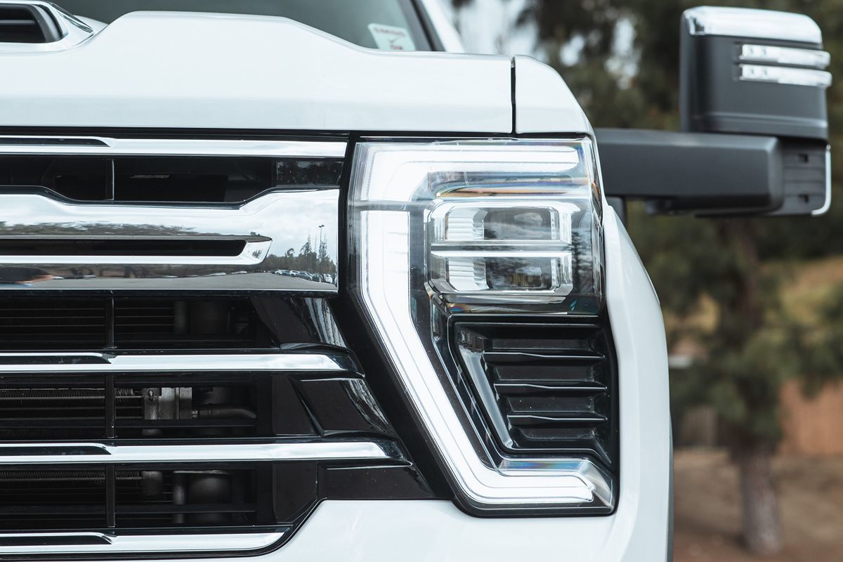 2024 Chevrolet Silverado 2500HD LTZ photo 3