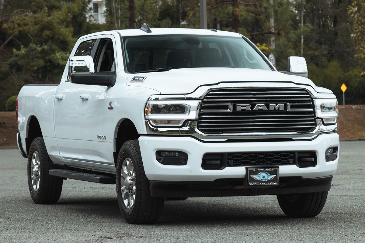 2024 Ram 2500 Laramie photo 3