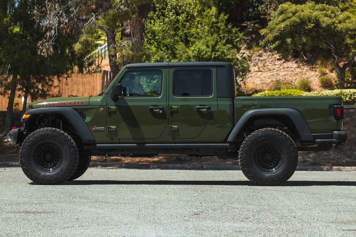 2023 Jeep Gladiator Rubicon photo 10