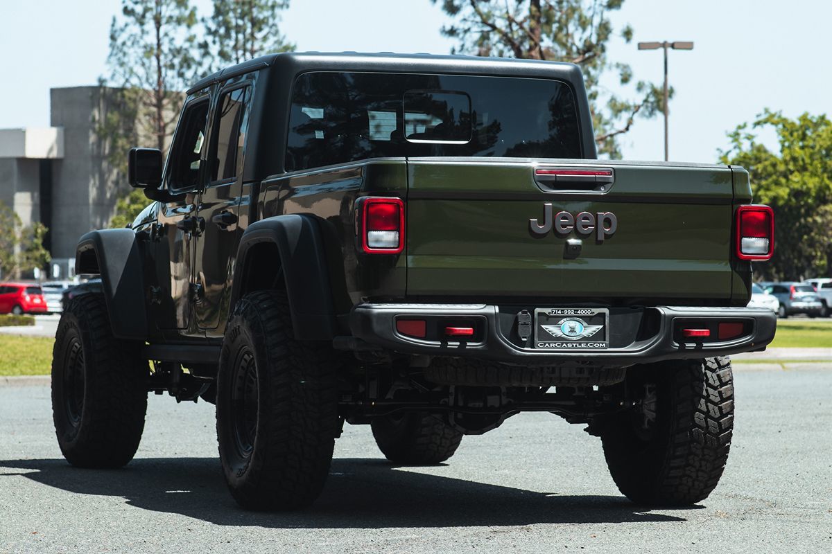 2023 Jeep Gladiator Rubicon photo 11
