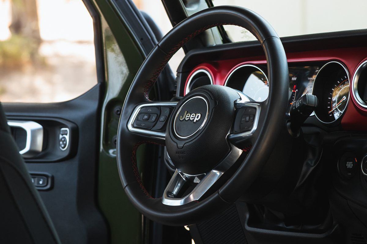 2023 Jeep Gladiator Rubicon photo 25