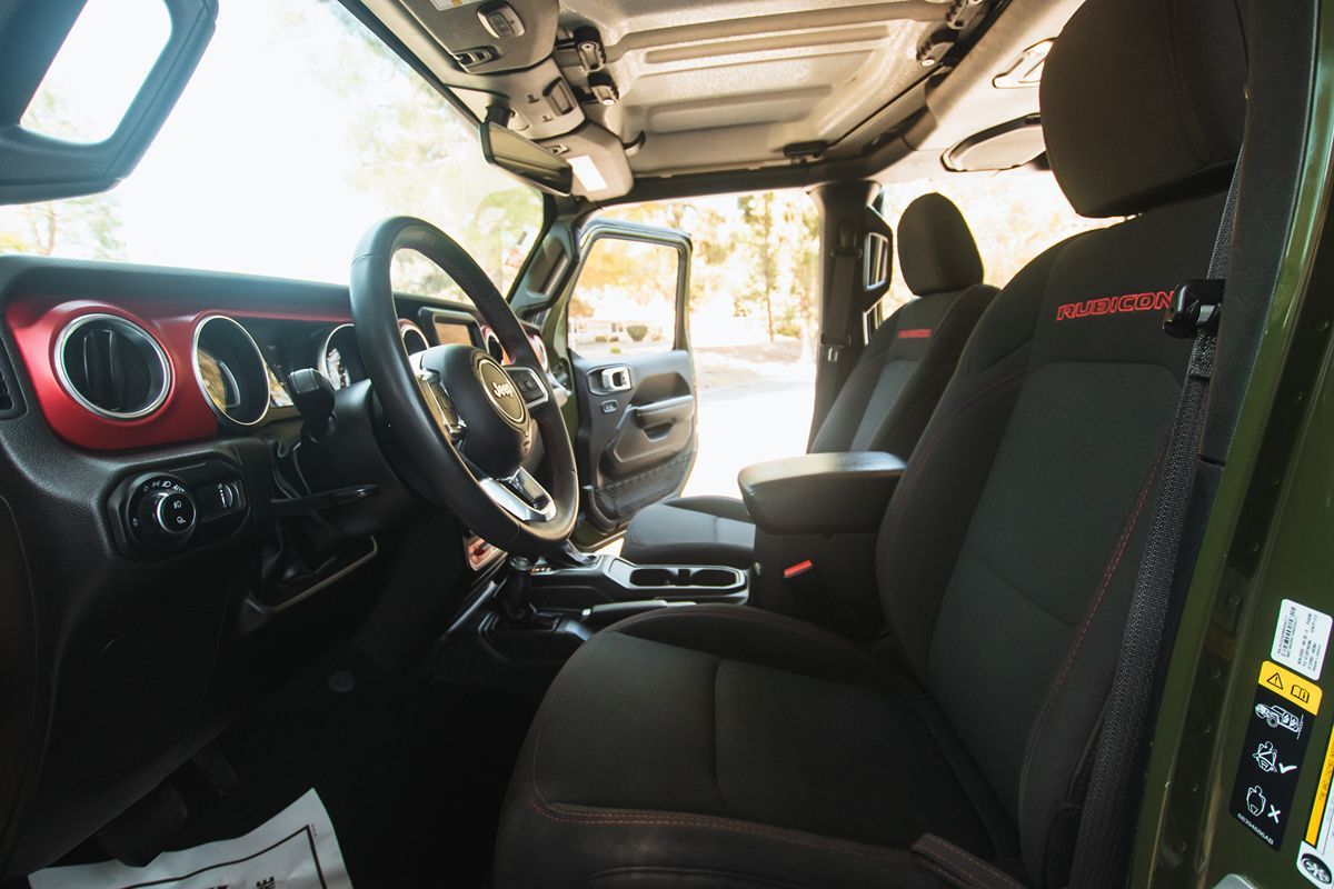 2023 Jeep Gladiator Rubicon photo 16