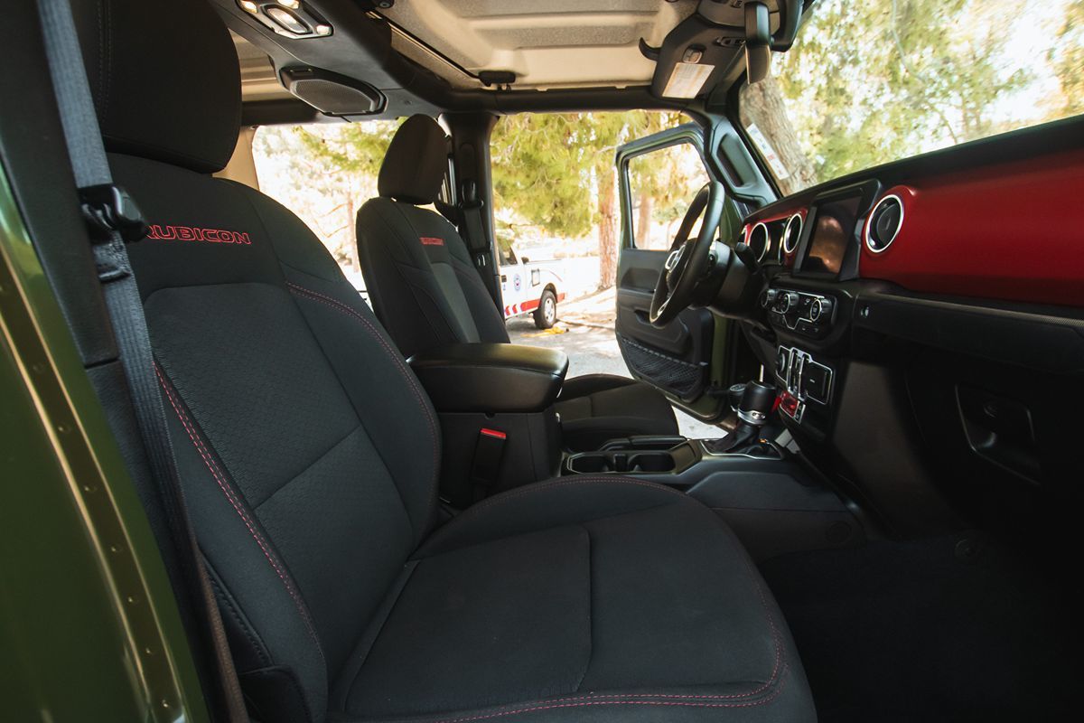 2023 Jeep Gladiator Rubicon photo 18