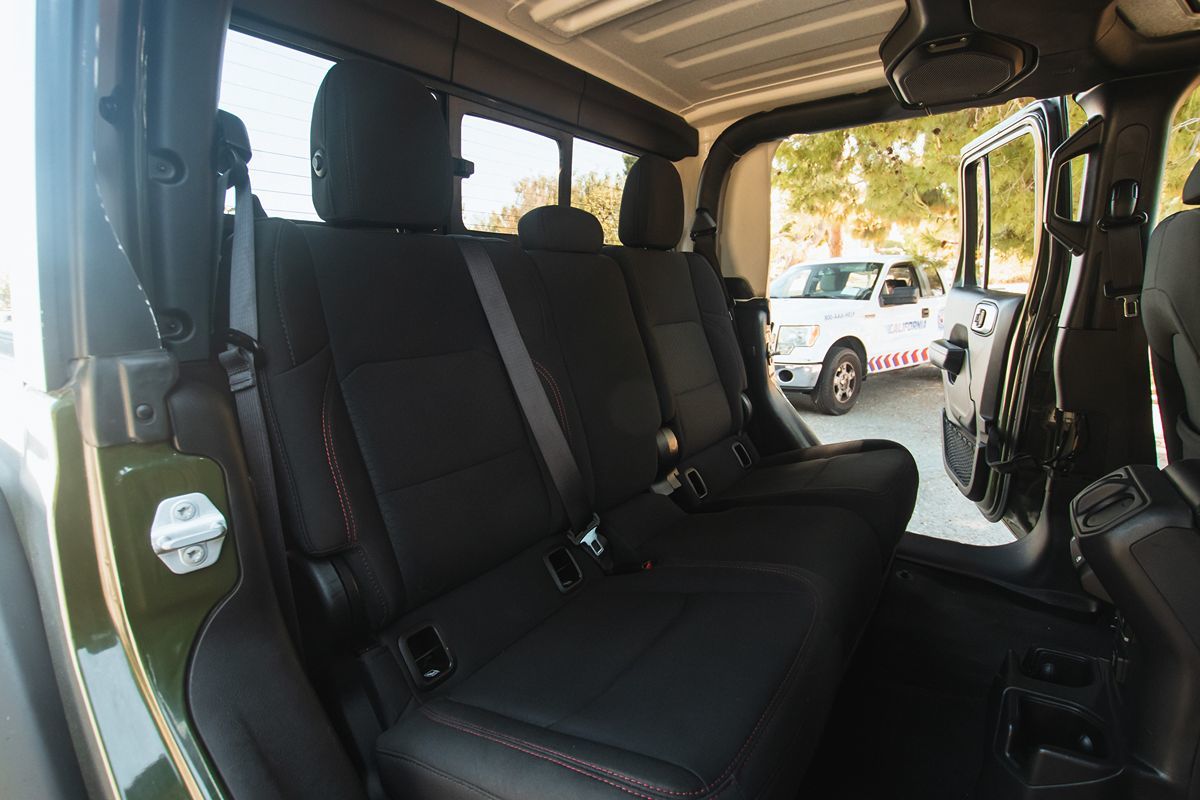 2023 Jeep Gladiator Rubicon photo 21