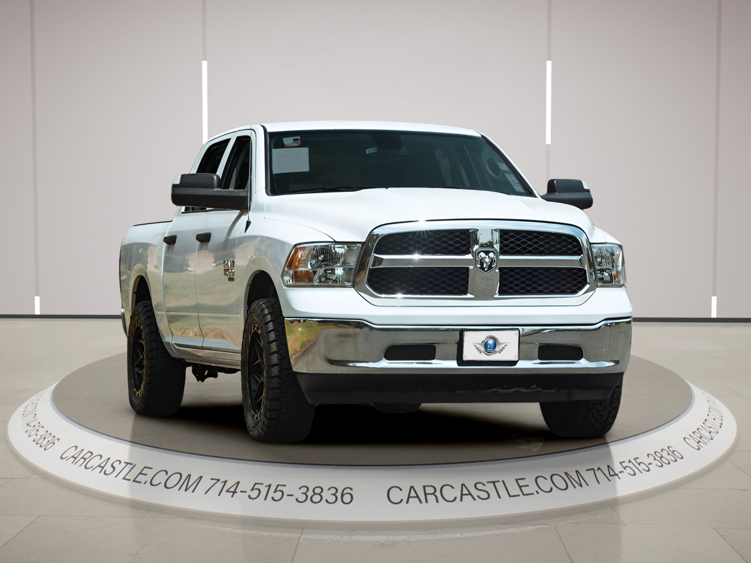 View vehicle photo 6