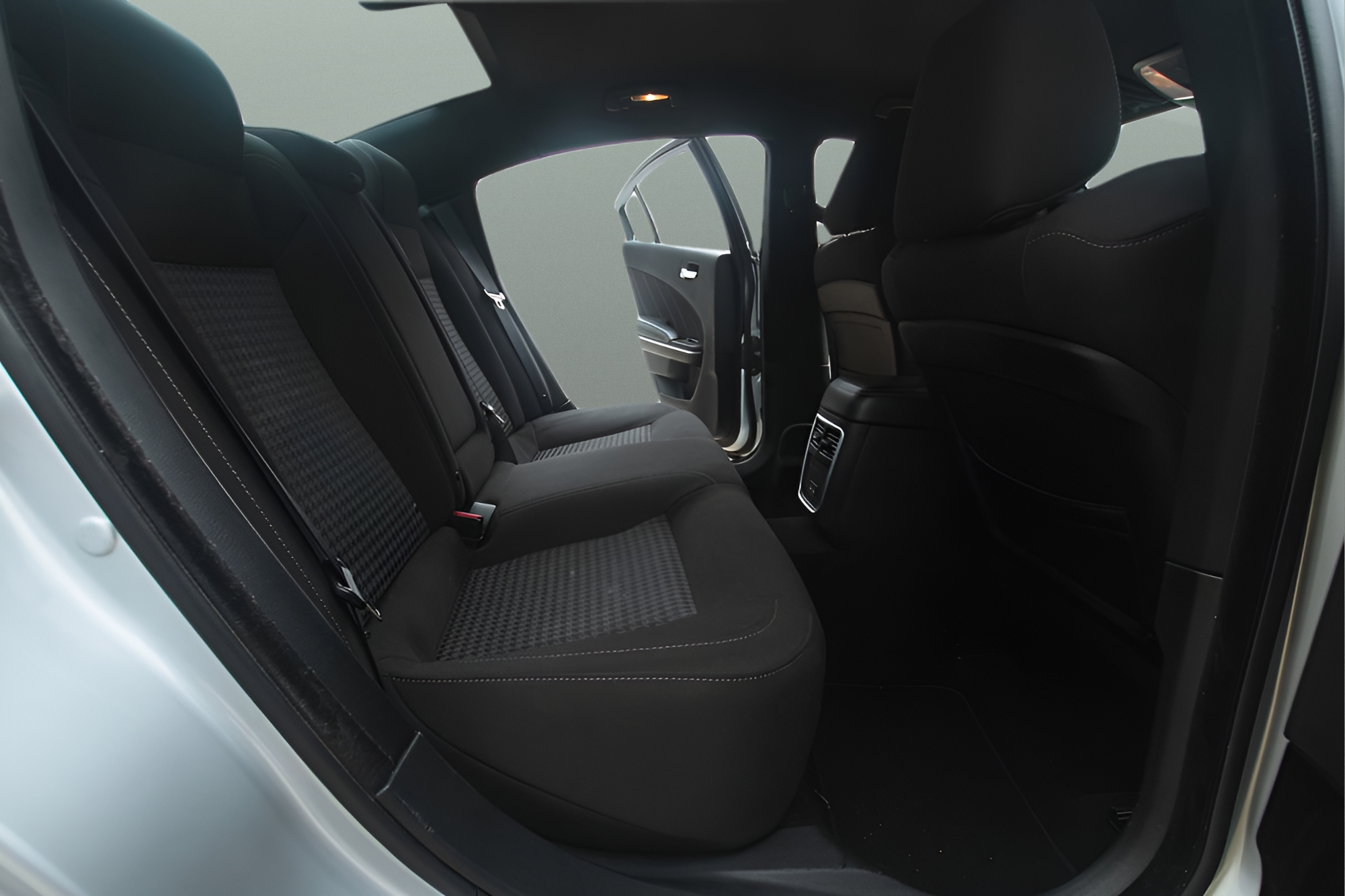 Dodge Charger photo 16