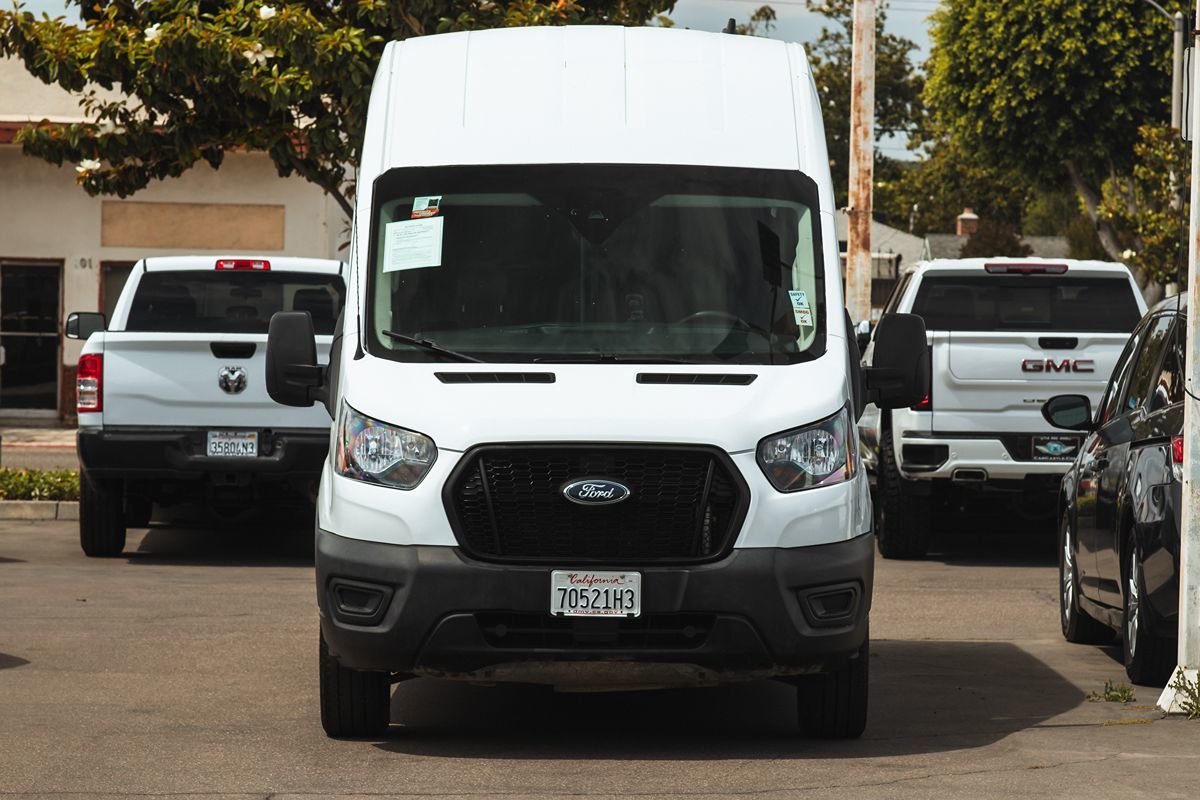 2022 Ford Transit Cargo Van photo 3